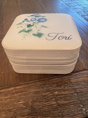 White Jewelry Travel Case with Blue Floral Accent